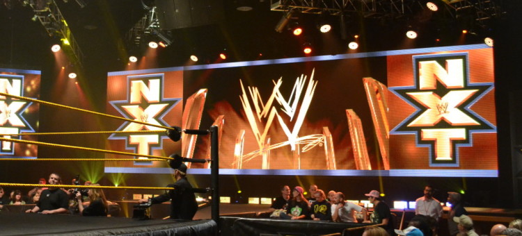 WWE NXT 1 desde Chicago, Illinois. Wwe-nxt-ring